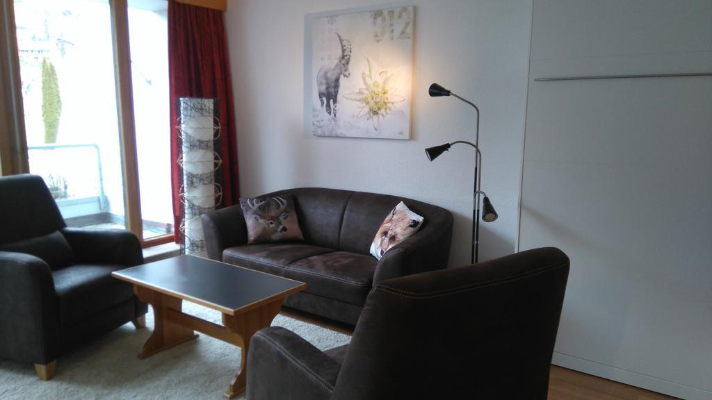 Tulai 104E Appartement Scuol Kamer foto